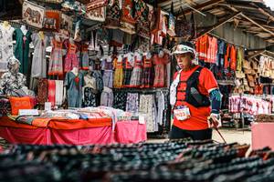 BIB: 
                            <button type="button" onclick="openModal(25558172)" class="btn btn-primary btn-sm float-right btn-popup" data-toggle="modal" data-target=".modal-high-quality">
                        <i class="fas fa-shopping-cart"></i> Add to Cart
                    </button>
                                            <button type="button" onclick="isThisMe(25558172, true)" class="btn btn-success btn-sm float-right btn-popup btn-isme hidden" data-toggle="tooltip" data-placement="bottom" title="นี่คือรูปของคุณใช่ไหม คลิกที่นี่เพื่อเอาเข้าอัลบั้ม">
                        <i class="fas fa-plus"></i> Add to album
                    </button>
                    <button type="button" onclick="isThisMe(25558172, false)" class="btn btn-warning btn-sm float-right btn-popup btn-isnotme hidden">
                        <i class="fas fa-ban"></i> Remove from album
                    </button>